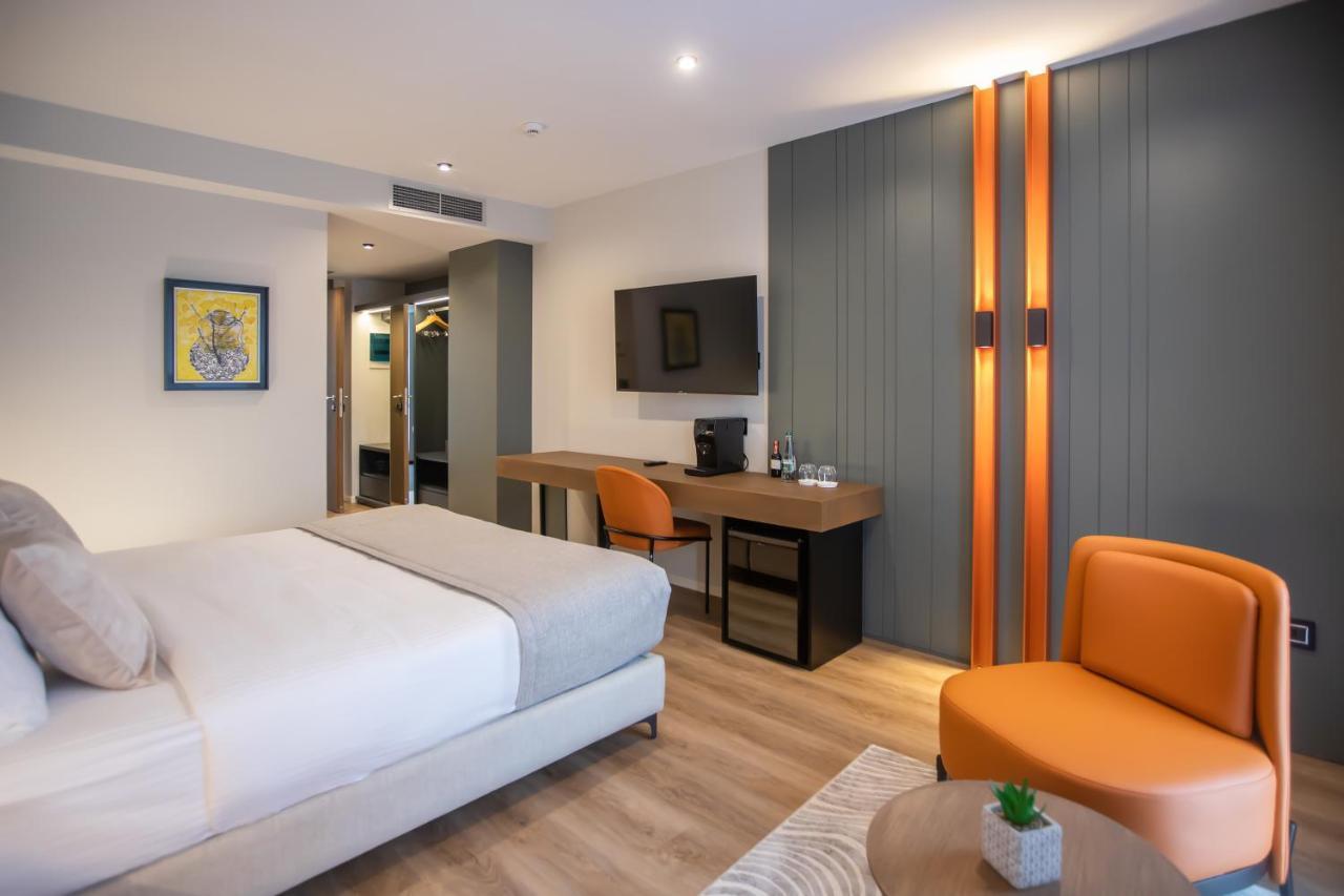 Hotel Elisa Tirana, Affiliated By Melia Kültér fotó